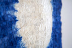 Tenture murale lune bleue en soie sauvage